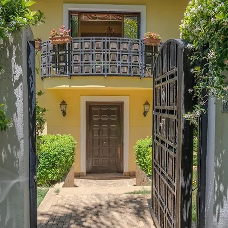 Mariangela Luxury Mondello פלרמו