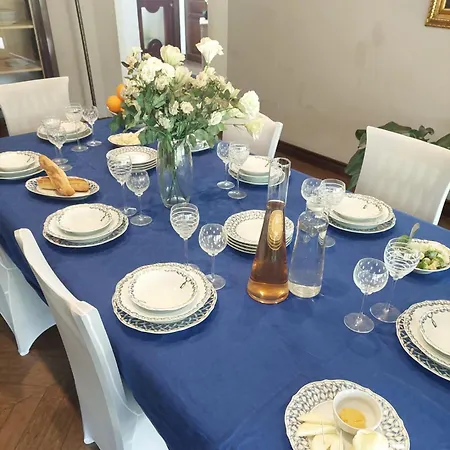 Mariangela Luxury Mondello